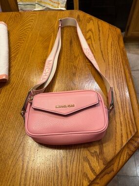 Michael Kors Pink Pebbled Leather Crossbody Camera Bag with Branded Strap